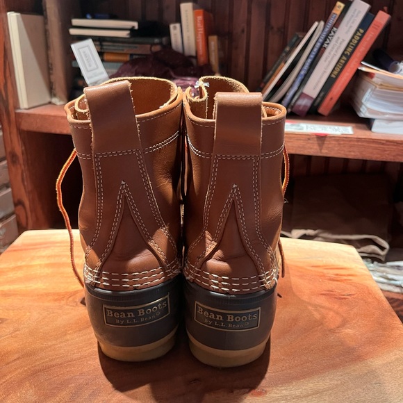 L.L. Bean Women’s Bean Boots - Picture 4 of 8